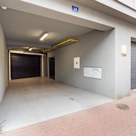 פראג Brand New Studio Apartment #31 In Brand New Building With Free Parking In The Center מראה חיצוני תמונה